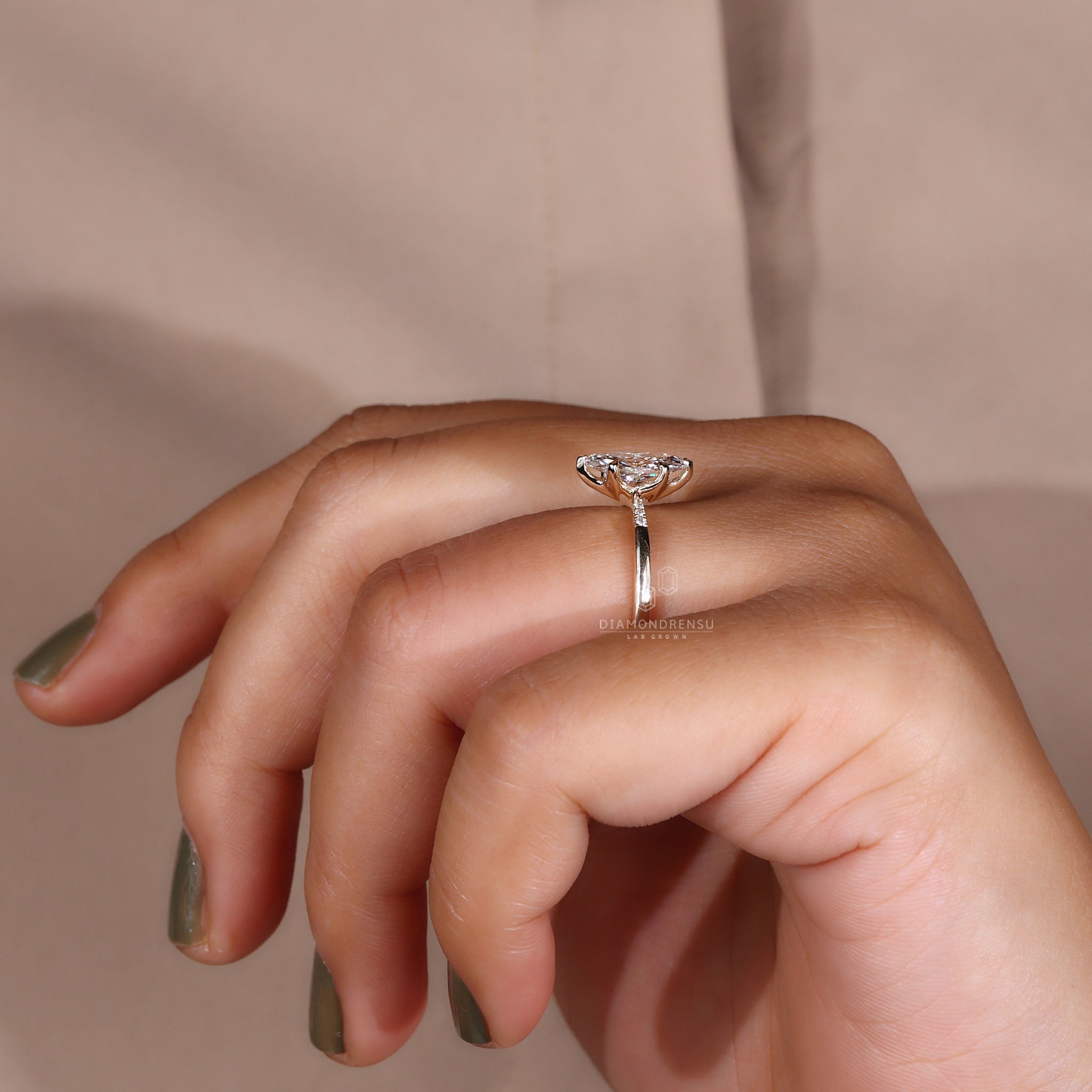 Beautiful diamond ring UK for elegant occasions.