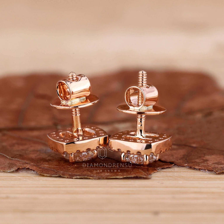 diamond stud earring