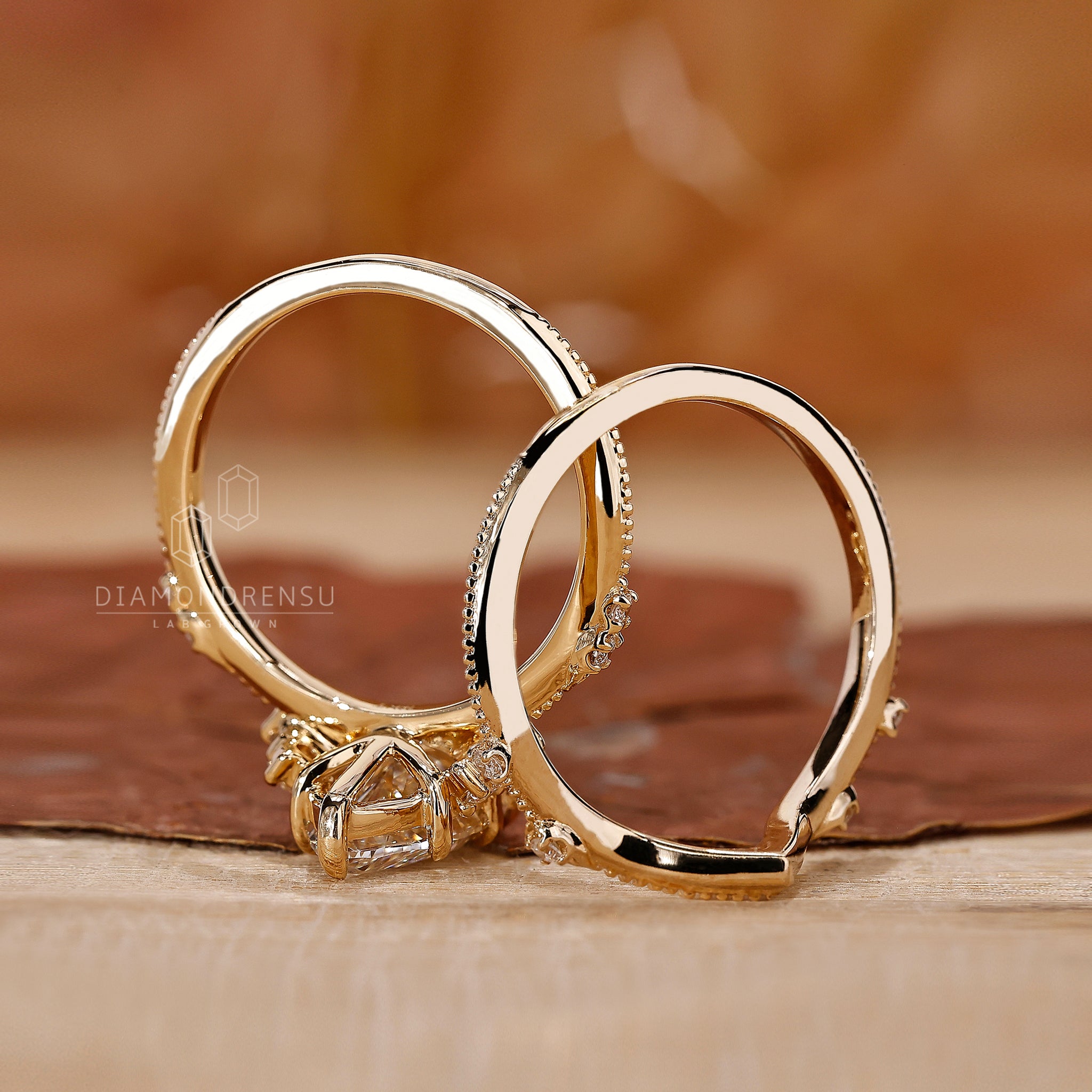 Milgrain bridal set with lab grown diamond and IGI certified stones.