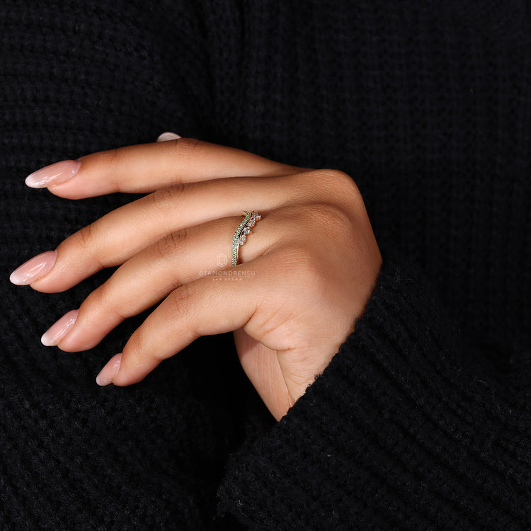 Yellow gold curved tiara wedding band.