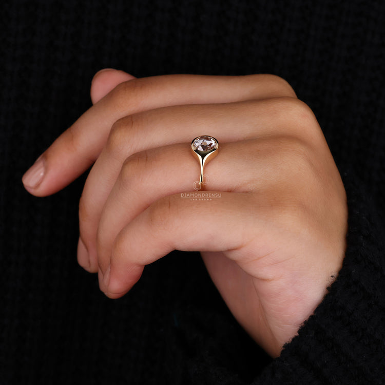 Buy engagement ring with unique flair shank and certified diamond.