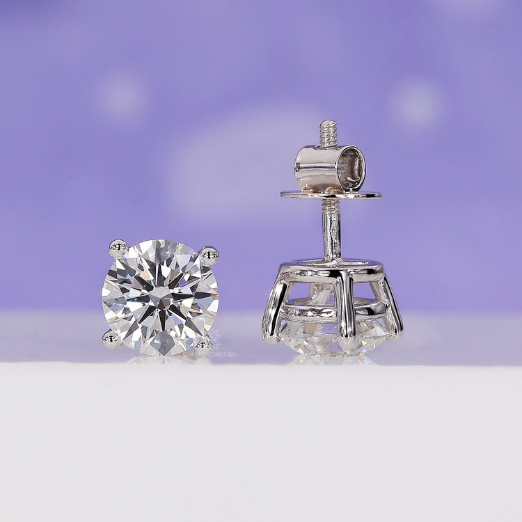 Simple stud earrings with diamonds.