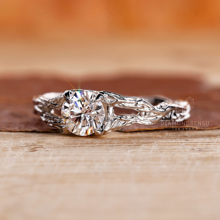 Nature inspired engagement ring with 4 prong ring