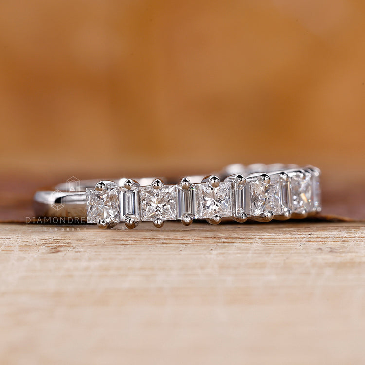Prong Setting for princess cut wedding band
