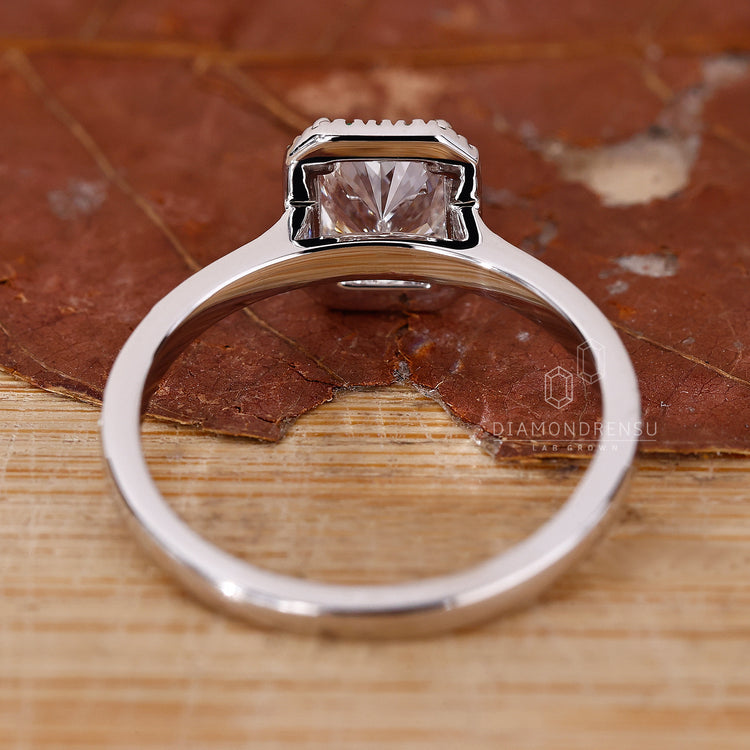 Diamond ring UK with IGI certified radiant cut centre stone.