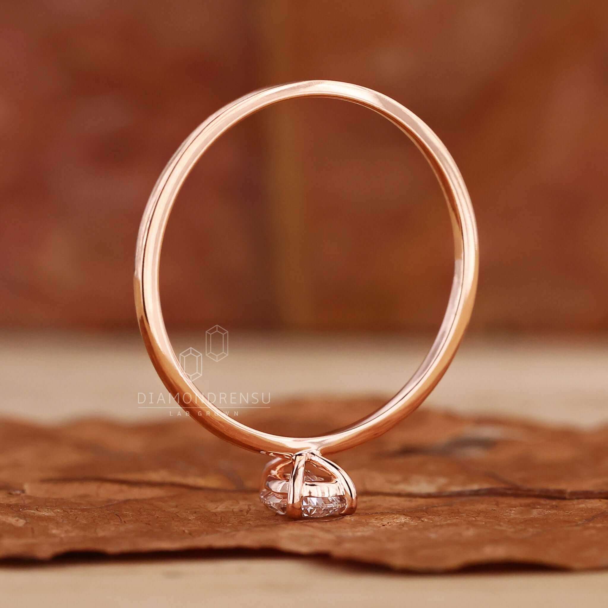 Elegant pear diamond ring featuring a lab-grown diamond.