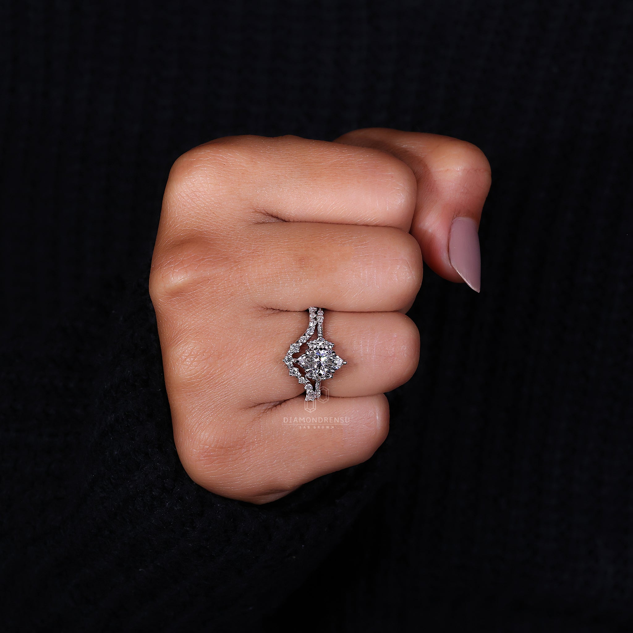 Milgrain setting with claw prong ring and round diamond wedding band.