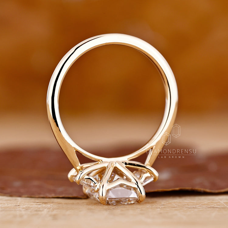 Diamond ring UK is made with lab grown diamonds.