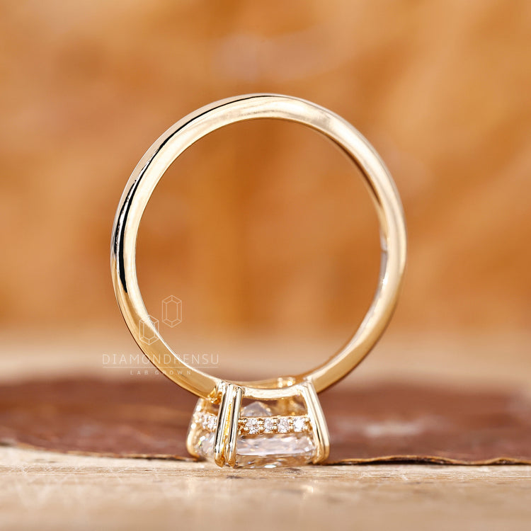 Buy engagement ring online with hidden halo and lab grown diamond.