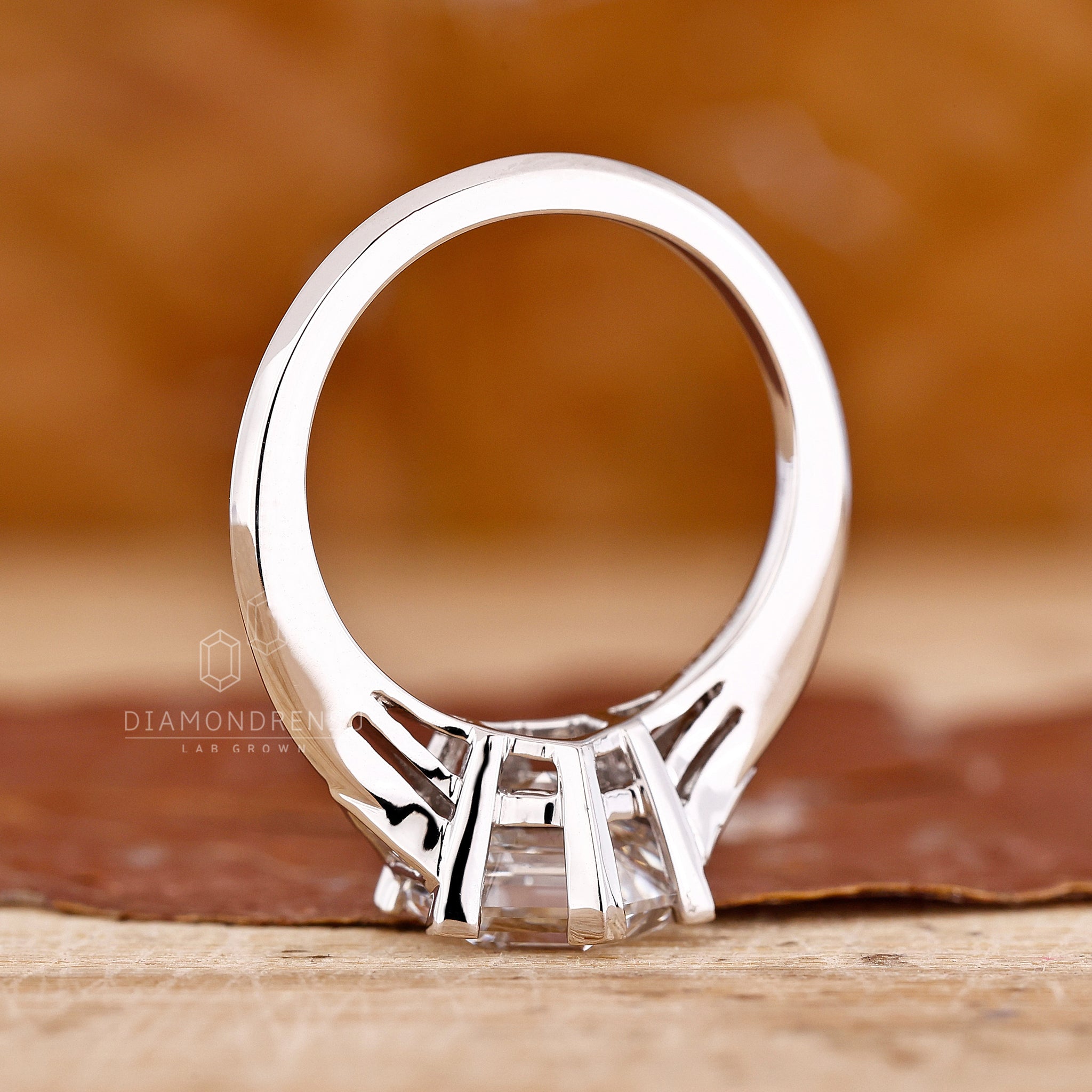 Handmade hexagon diamond ring from Diamondrensu UK