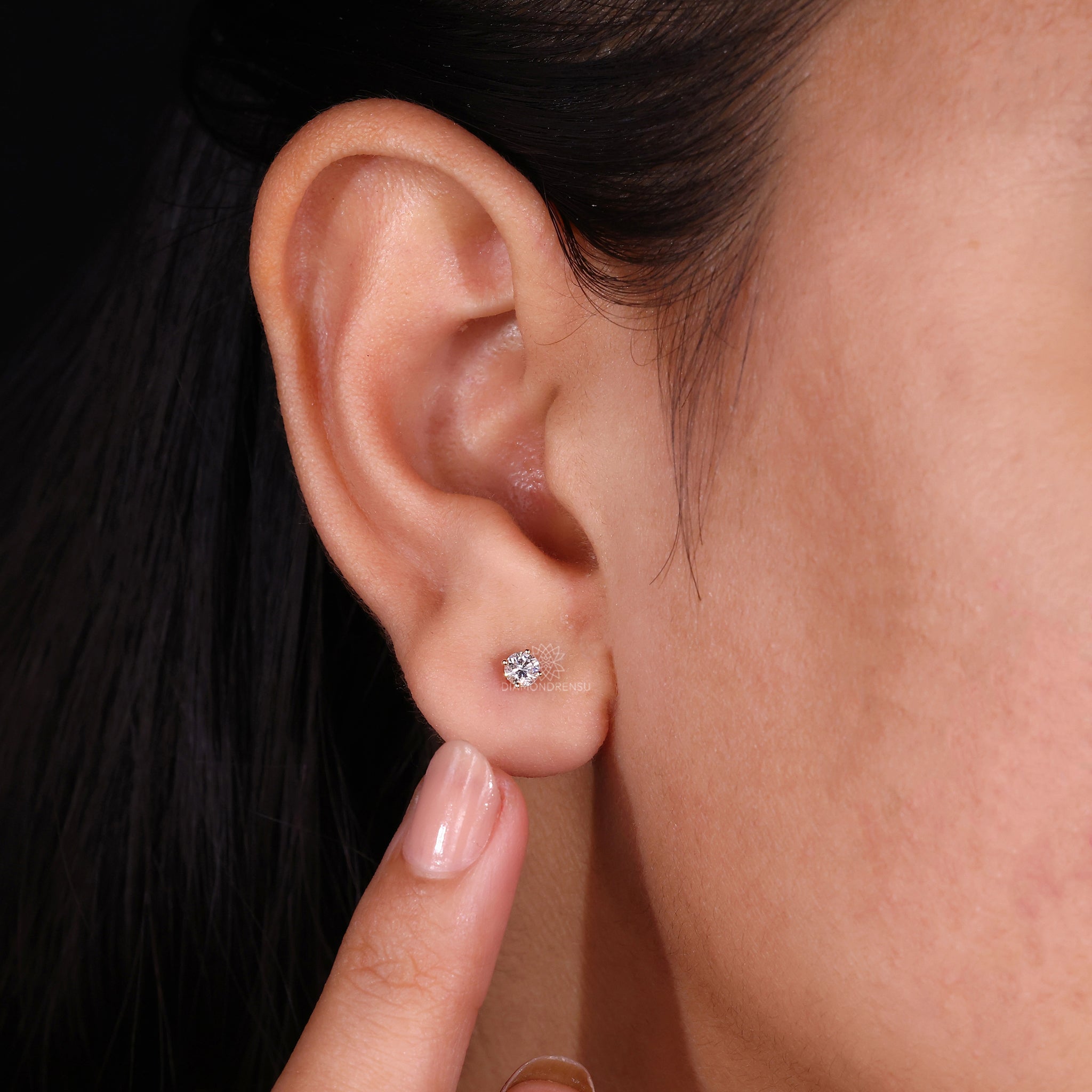 Diamondrensu UK handmade gold earrings.