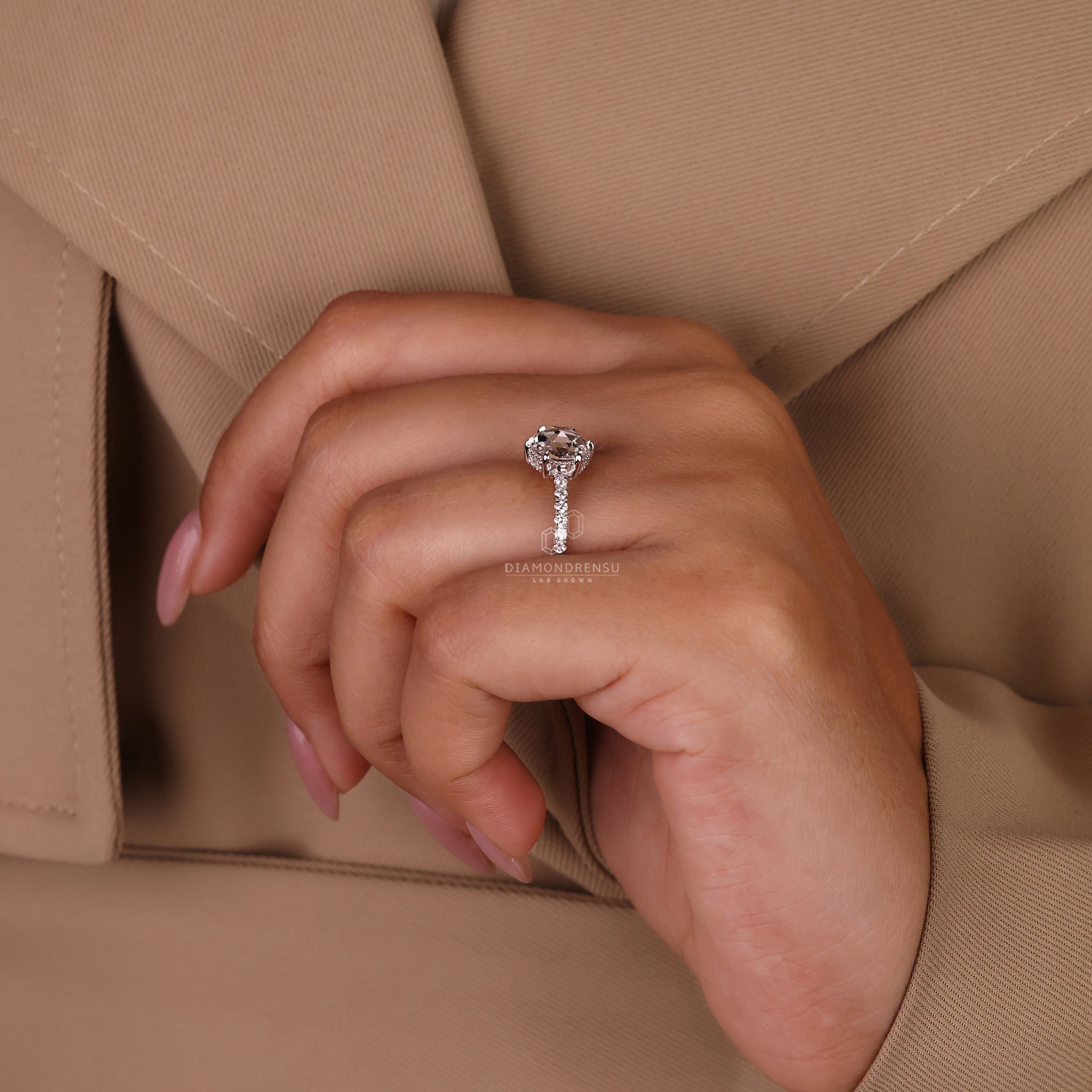 Buy engagement ring online with IGI certified lab grown diamond.