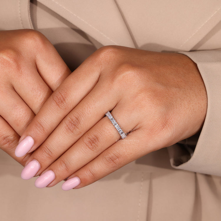 Baguette wedding band with prong setting