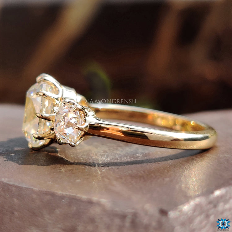 Three stone ring in moissanite ring design