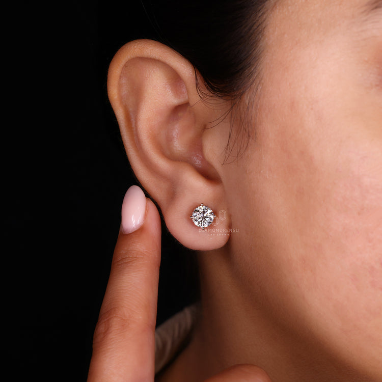 Handmade earrings by Diamondrensu UK.