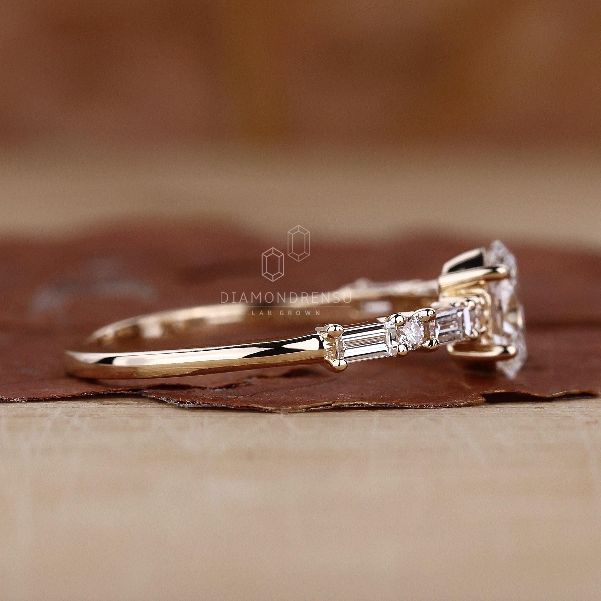 4 prong setting oval engagement ring style.