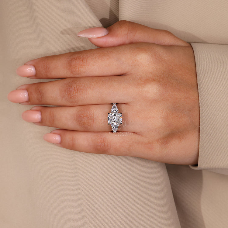 Handmade Ring built with hidden halo structure.