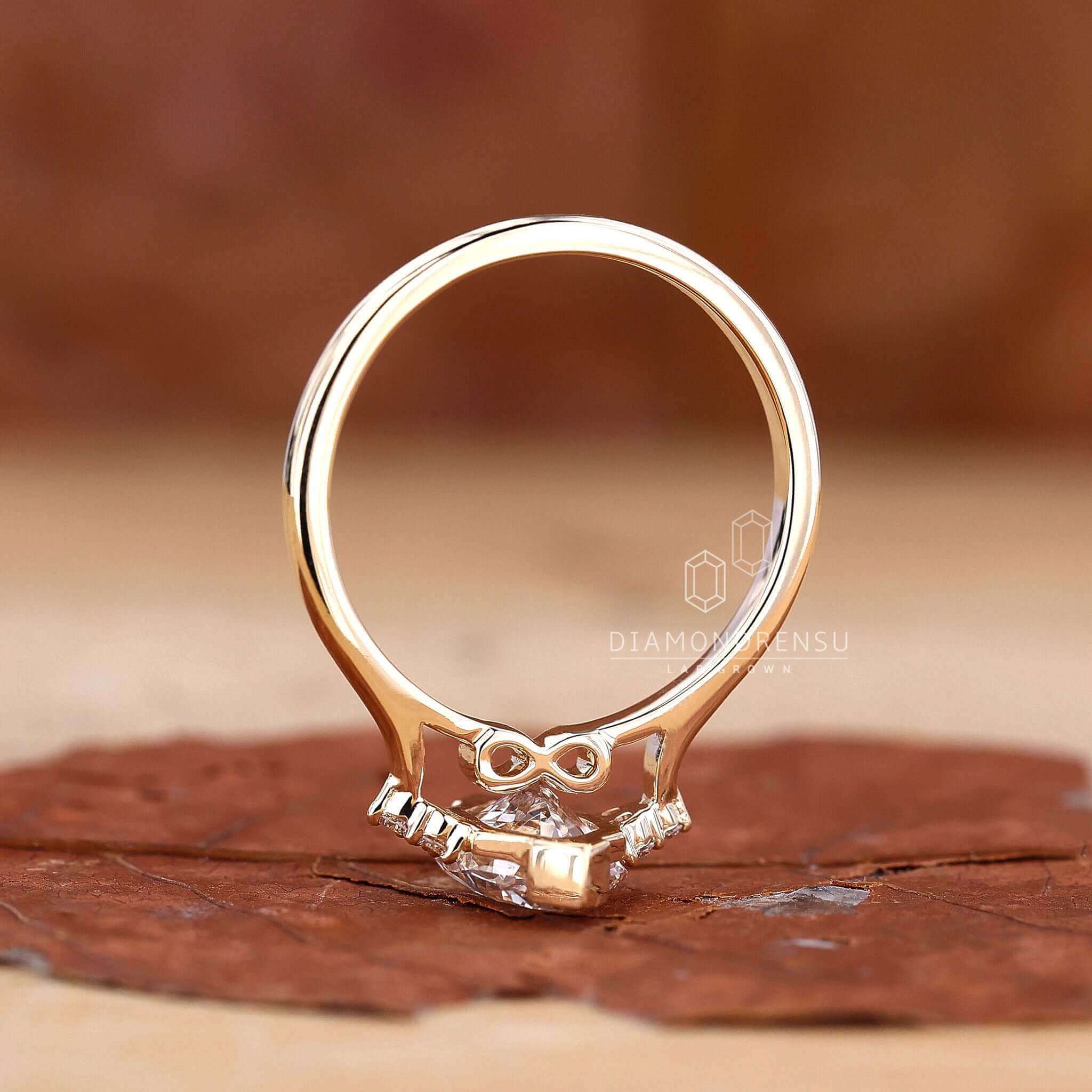 Muse engagement ring tailored for a perfect romantic proposal.