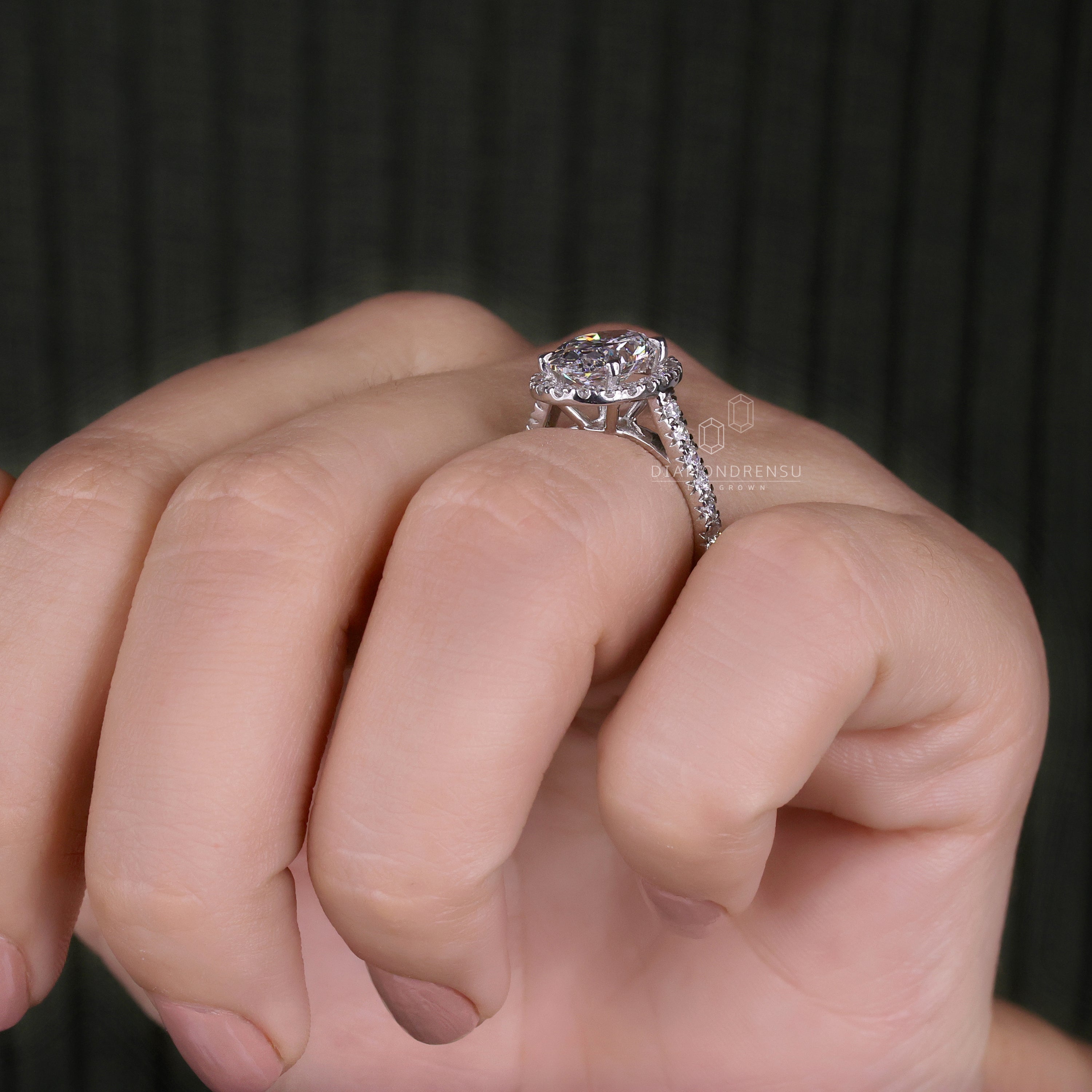 Exquisite pave ring designed for lovers of elegant jewellery.