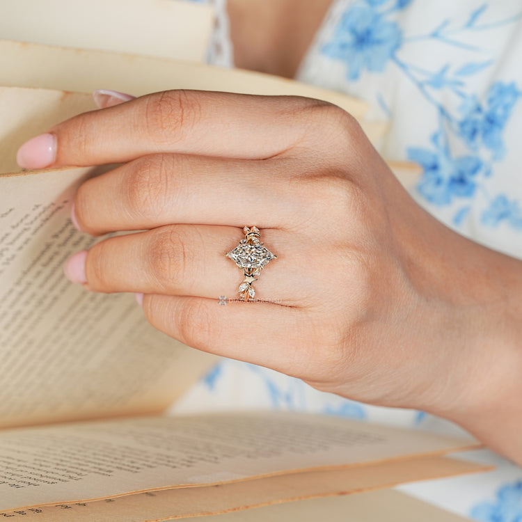 Handmade Dutch marquise ring with six leaf style prongs.