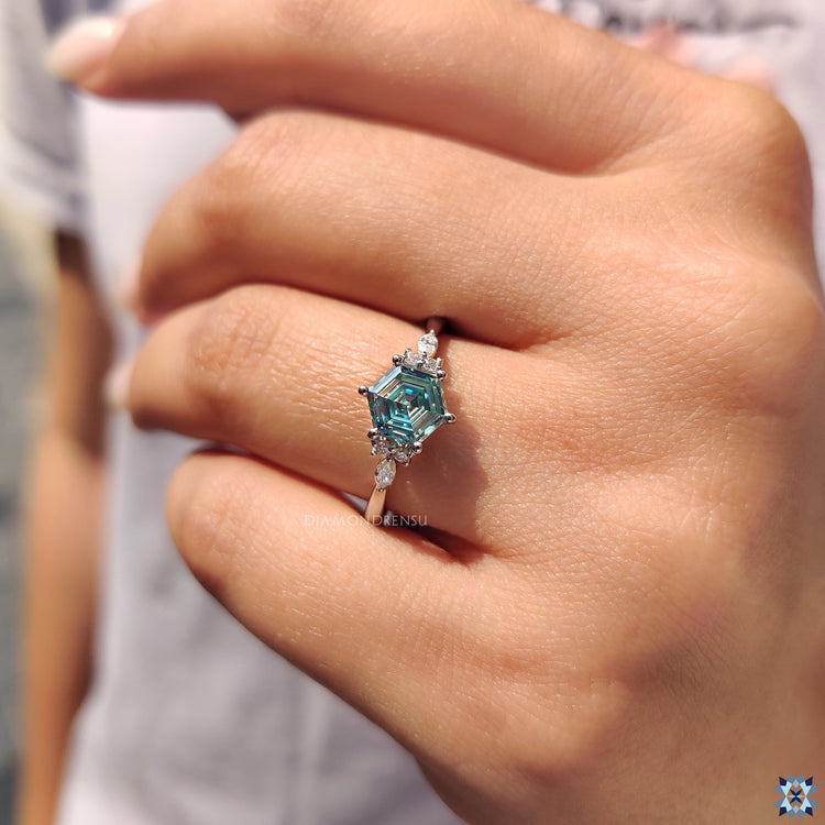 Step cut hexagon ring in tapered shank ring