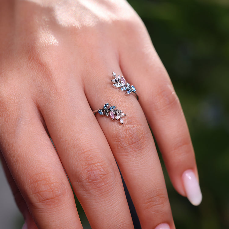 Diamondrensu wedding band inspired by natural motifs and soft curves.
