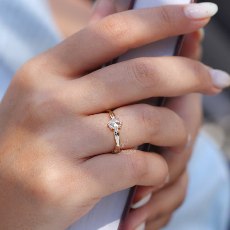 Handmade oval cut diamond ring from Diamondrensu UK