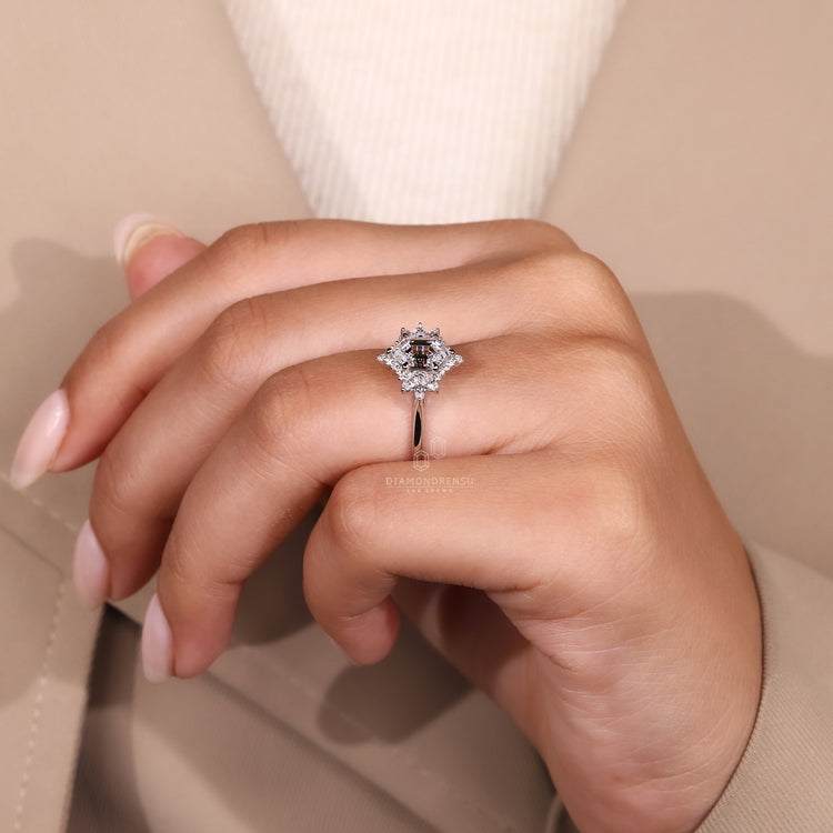 Elegant marquise ring in handmade jewelry design