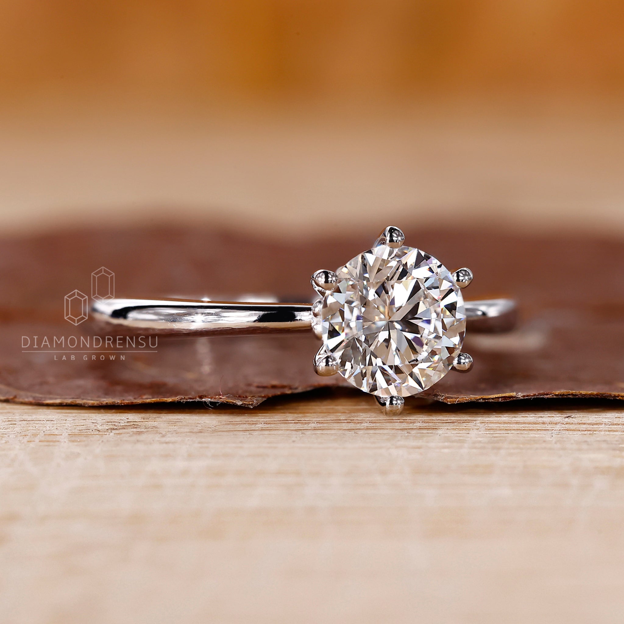 Classic solitaire diamond ring in white gold