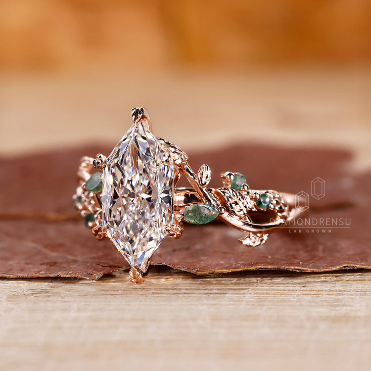 Elegant rose gold ring with nature inspired elements