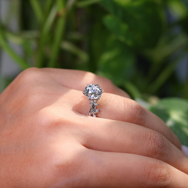 Handmade white gold ring with IGI certified lab grown diamond.
