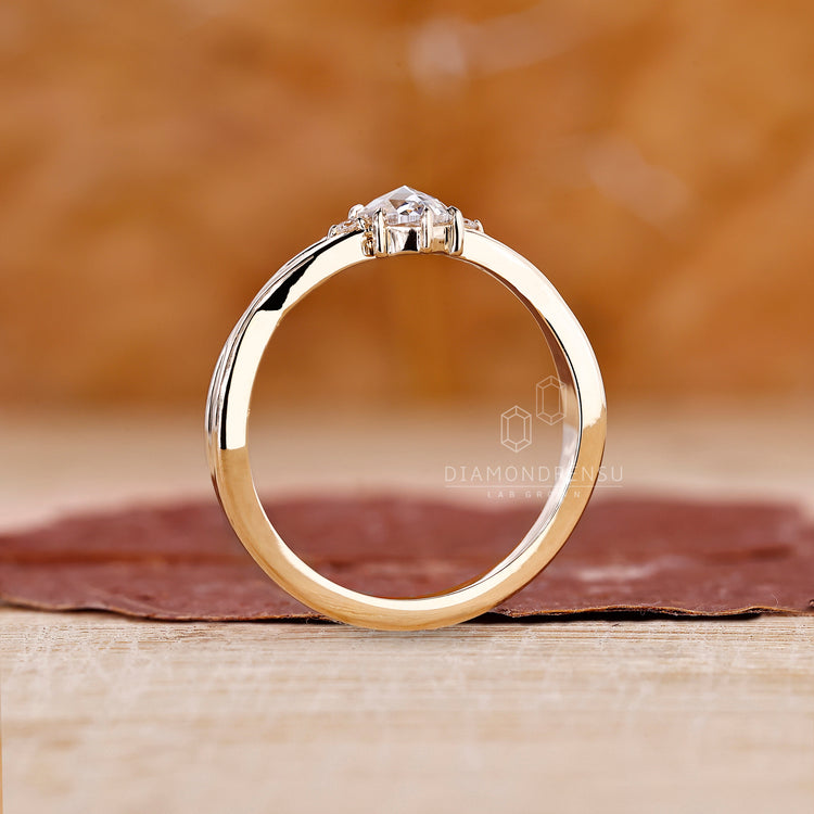 Yellow gold ring with oval lab grown diamond