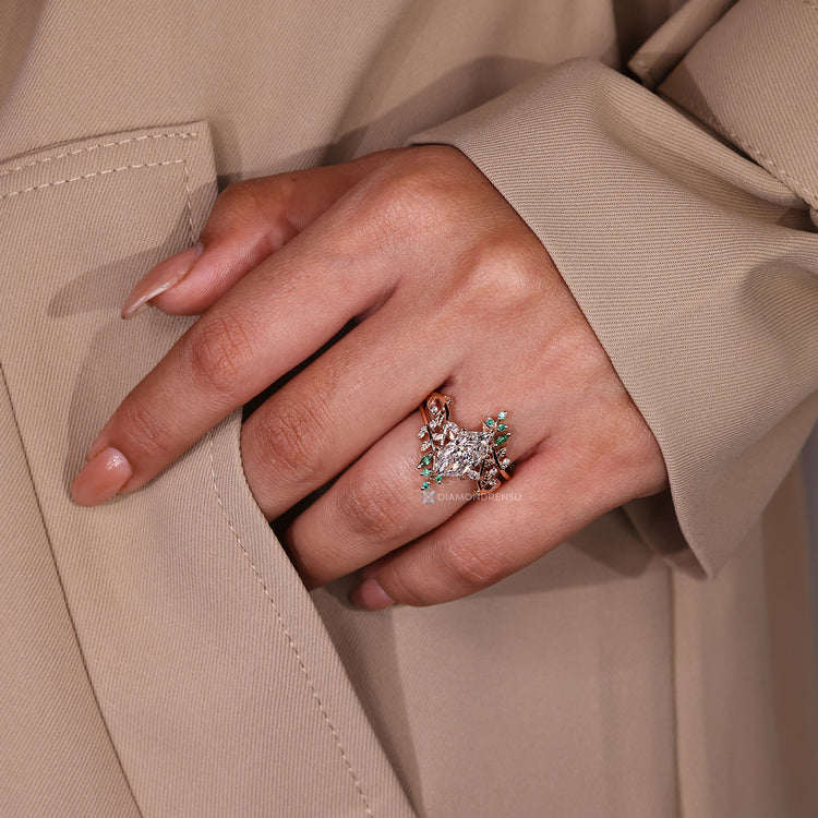 Wrap band with nature inspired diamond setting.