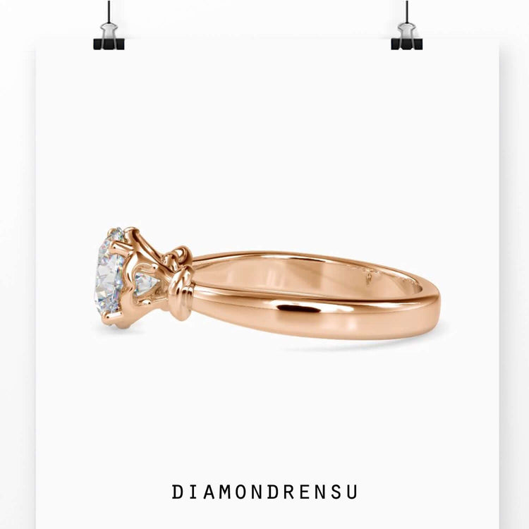 Handmade jewellery ring with round diamond in solitaire style.