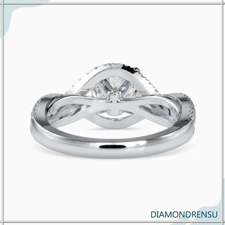 Simple diamond ring made for daily comfort and shine.