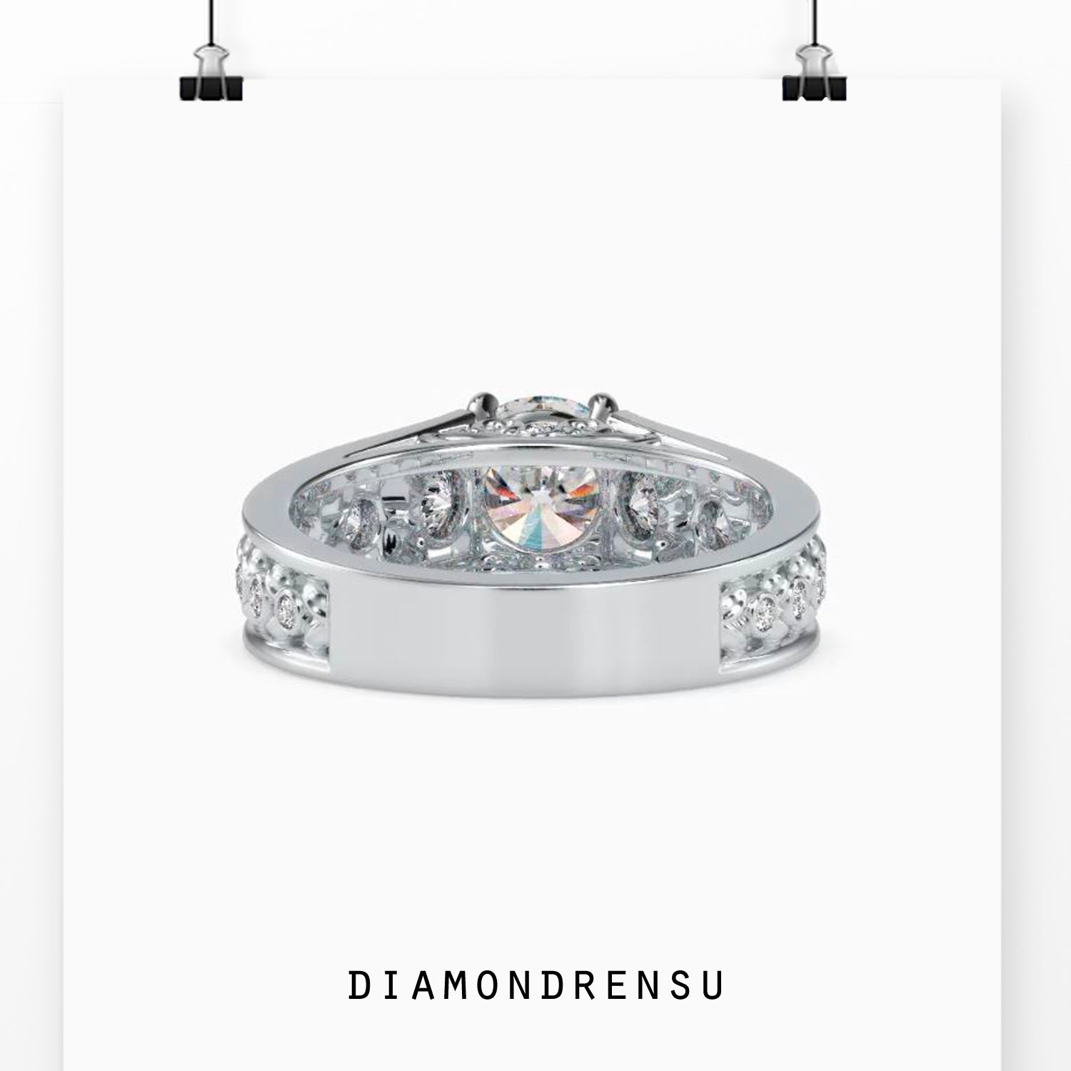 IGI certified round diamond ring in vintage design.