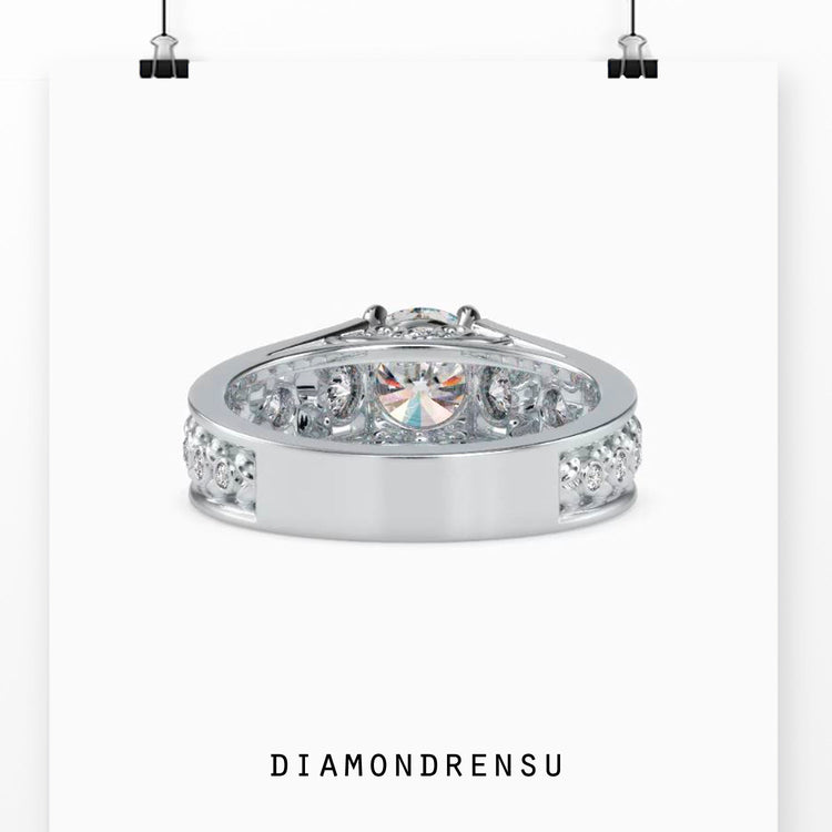 IGI certified round diamond ring in vintage design.