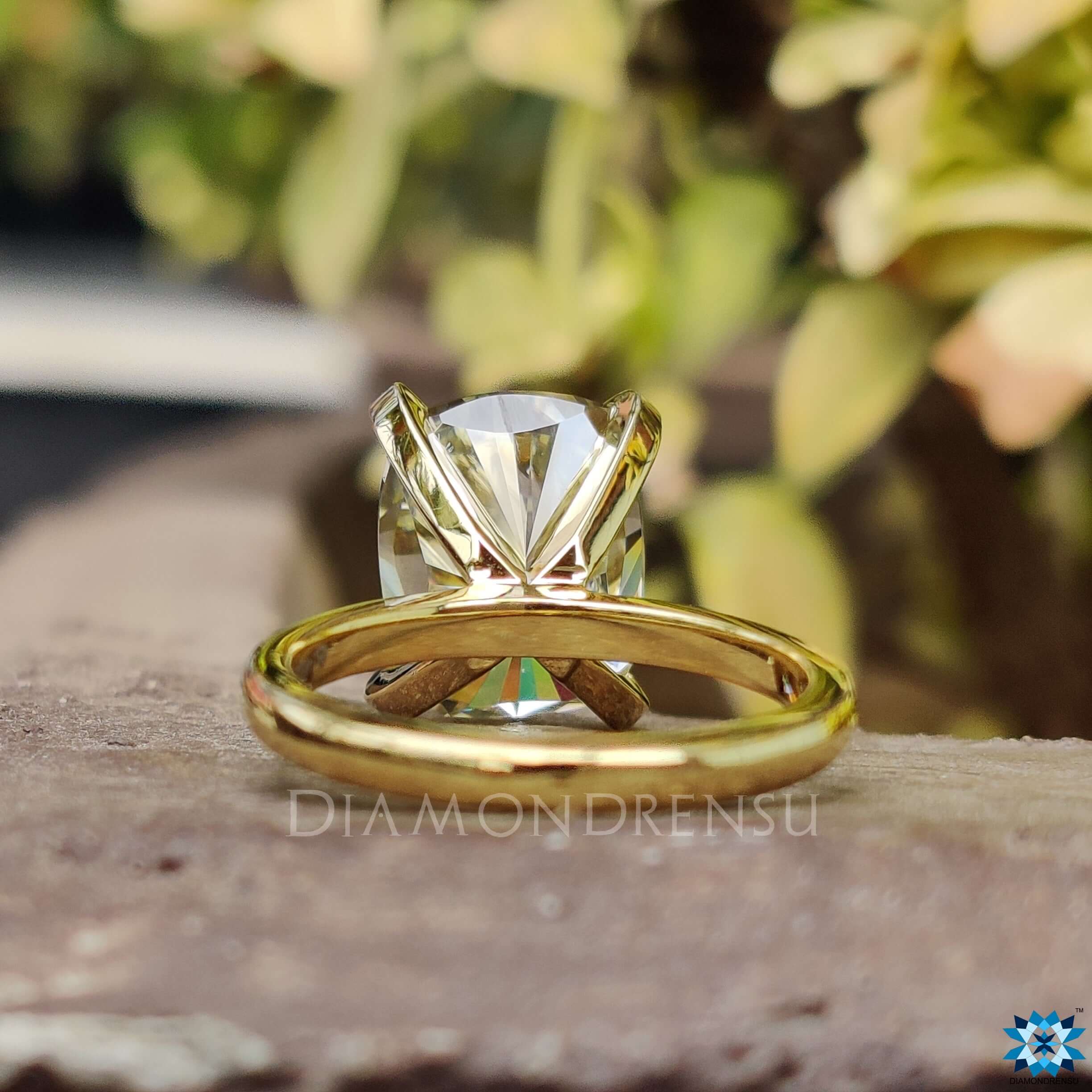 Yellow Gold Engagement Ring for timeless beauty.