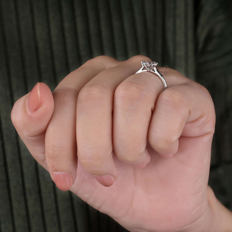 Claw prong engagement ring designed for a classic and secure fit