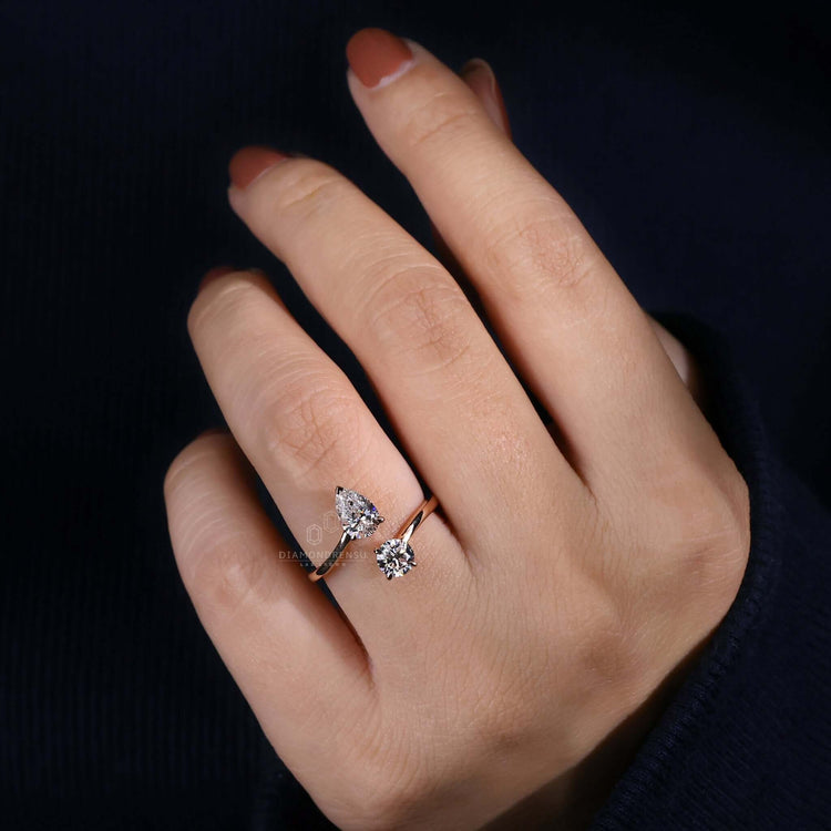 2 stone diamond ring with an open gap ring style for a contemporary UK engagement ring look.