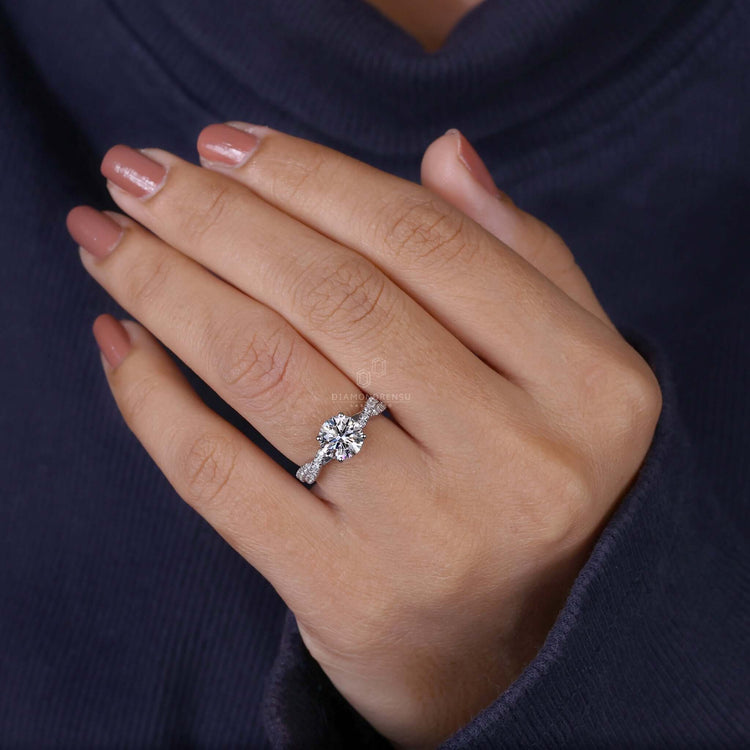 Stunning twisted engagement ring with a modern design for women.