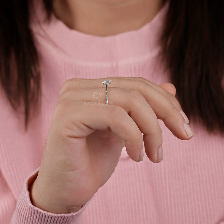 Exquisite minimalist engagement rings uk with handmade touches.