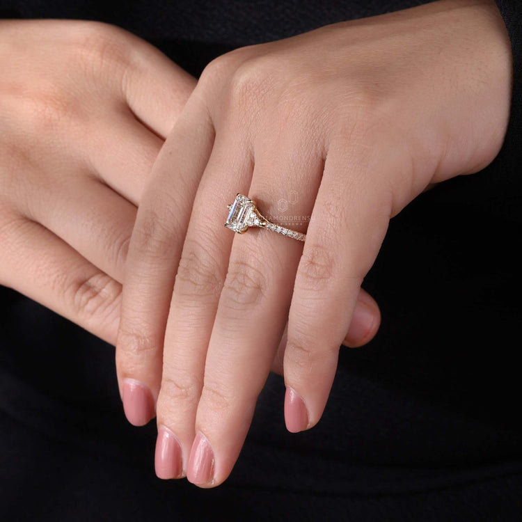 Timeless pave diamond ring for a modern touch.