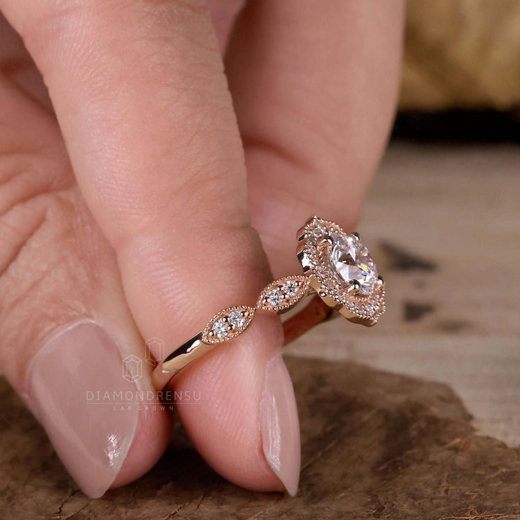 Halo engagement ring featuring a round halo diamond design.