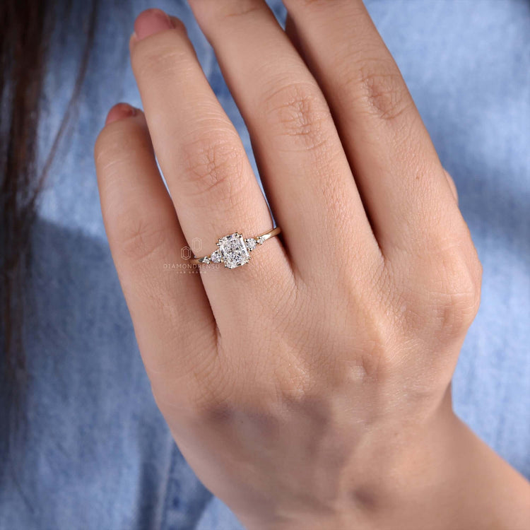 Lab grown diamond ring offering ethical and stunning jewellery