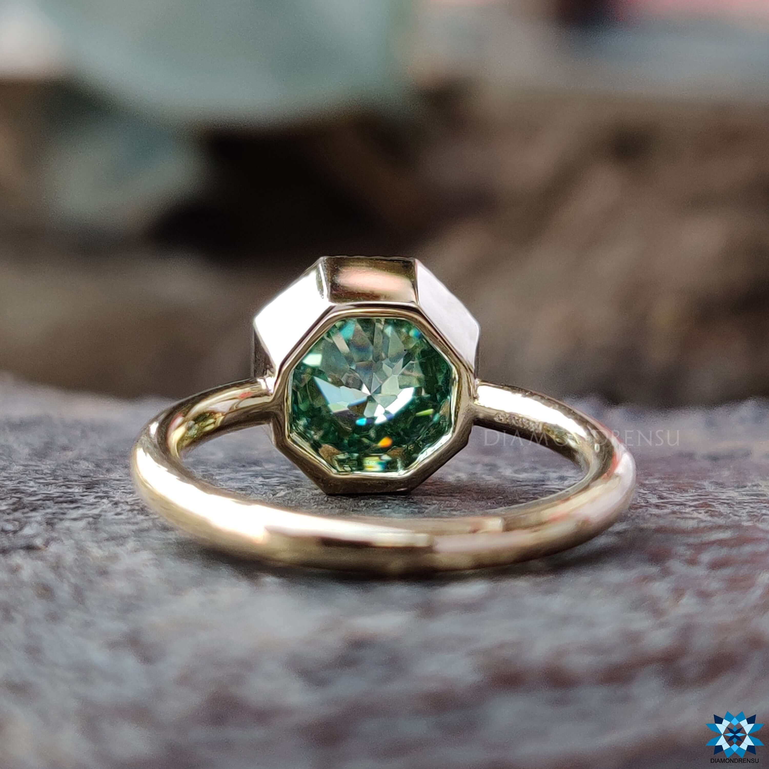 Custom engagement ring featuring Jubilee cut moissanite.