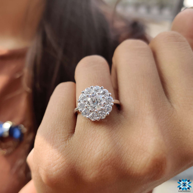 Round Cut Moissanite Engagement Ring, round old European cut stones, diamondrensu UK engagement ring, uk engagement ring