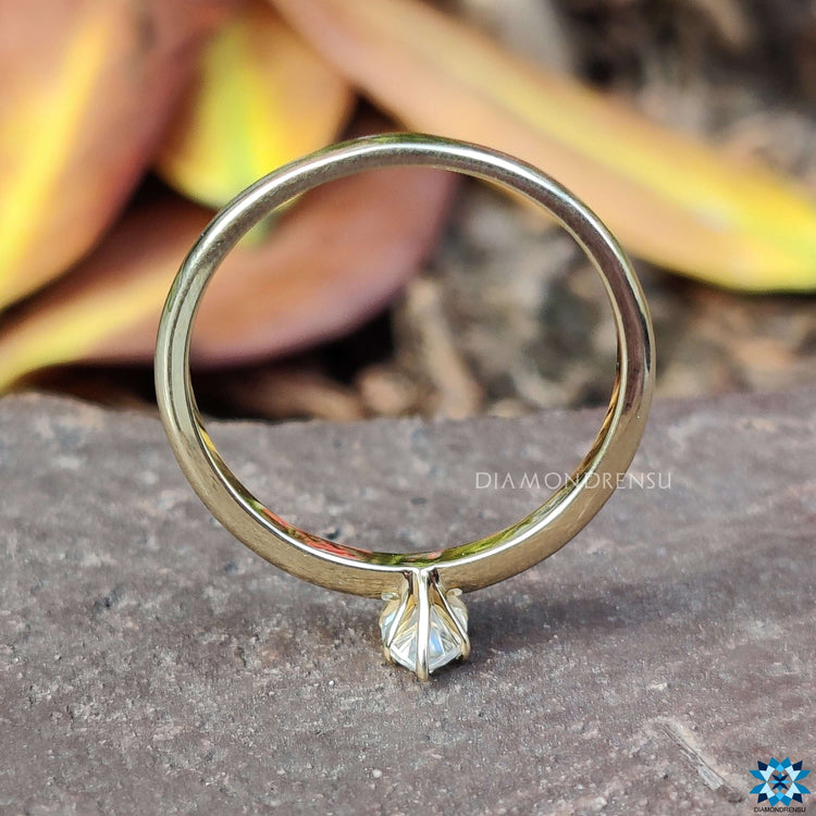 Prong setting ring Buy engagement ring