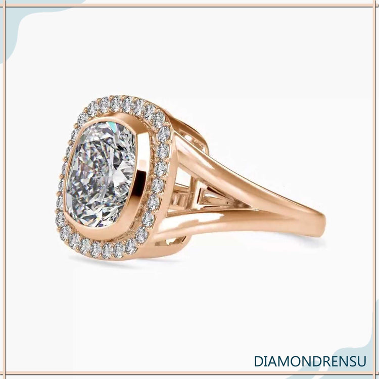 Designer cushion cut ring with lab grown diamond for UK buyers.