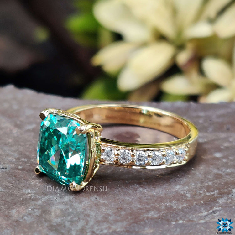 Handmade jewelry, diamondrensu UK ring, diamondrensu UK engagement ring, cushion cut engagement ring.